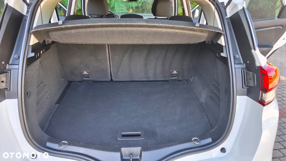 Renault Scenic - 27