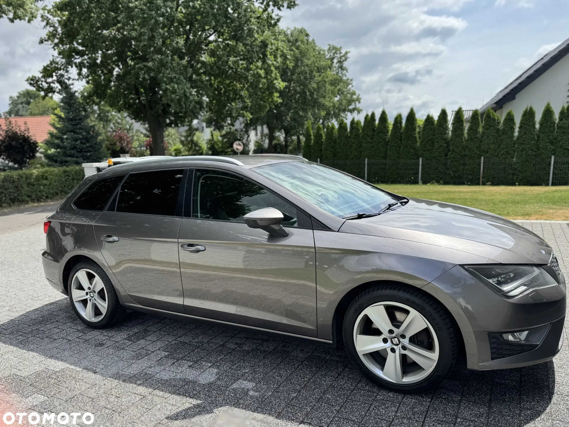 Seat Leon 1.8 TSI Start&Stop DSG FR - 13