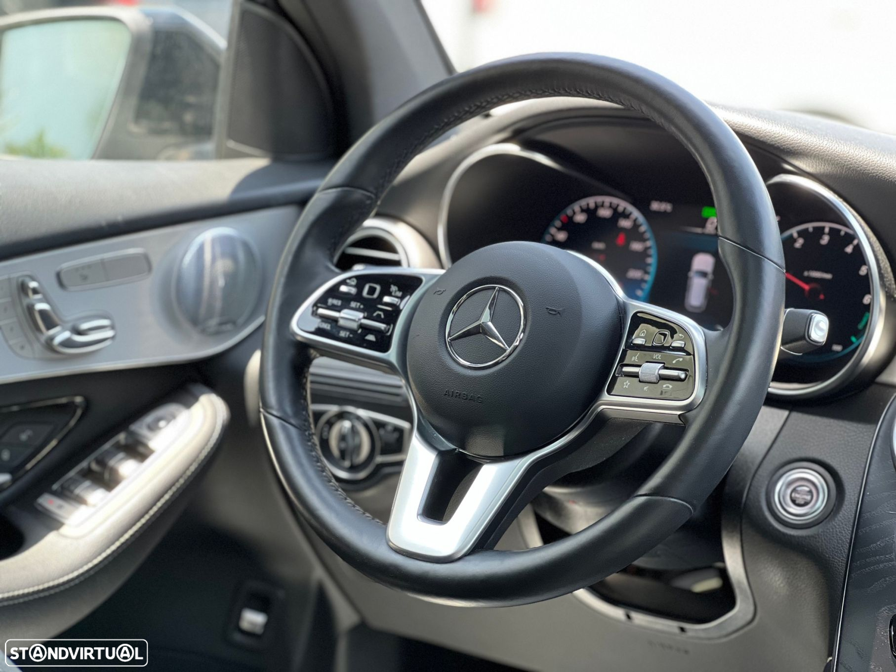Mercedes-Benz GLC 300 de 4Matic - 14