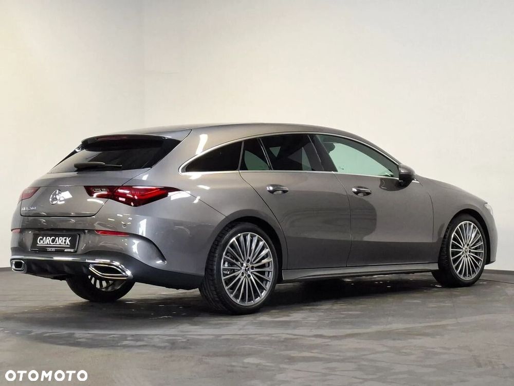 Mercedes-Benz CLA 200 AMG Line 7G-DCT - 7