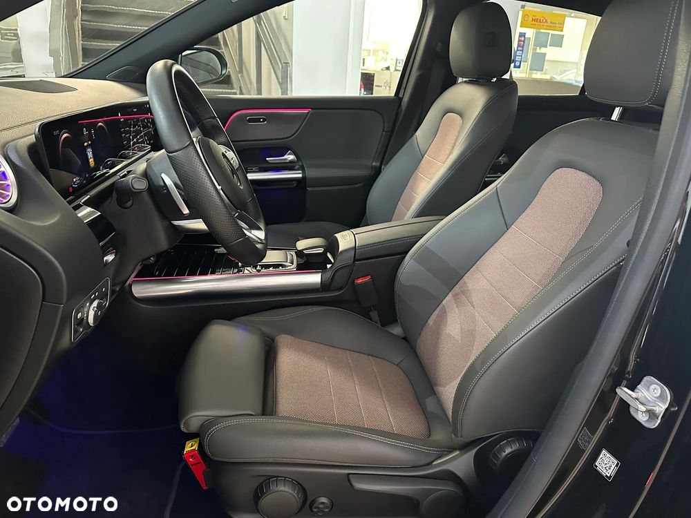 Mercedes-Benz EQA 250 66.5kWh Electric Art - 9