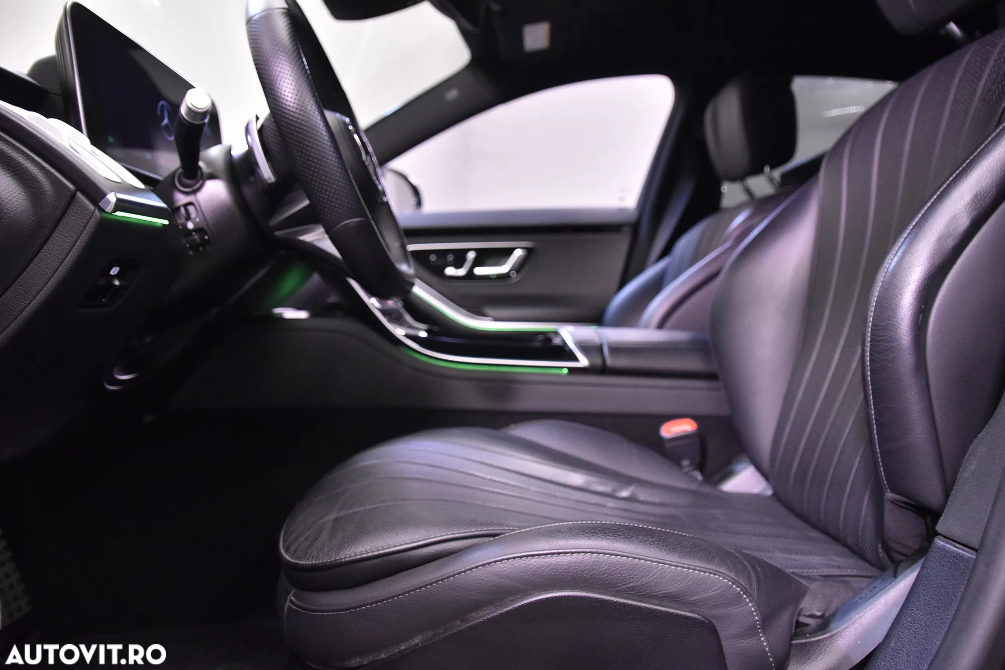 Mercedes-Benz S 500 4MATIC MHEV Aut. - 27