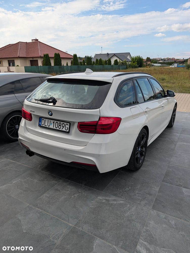 BMW 3 Series 2016 photo 4