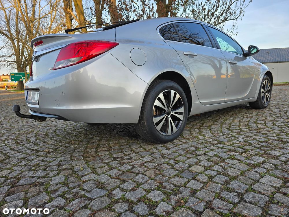 Opel Insignia 2.0 CDTI Cosmo - 8