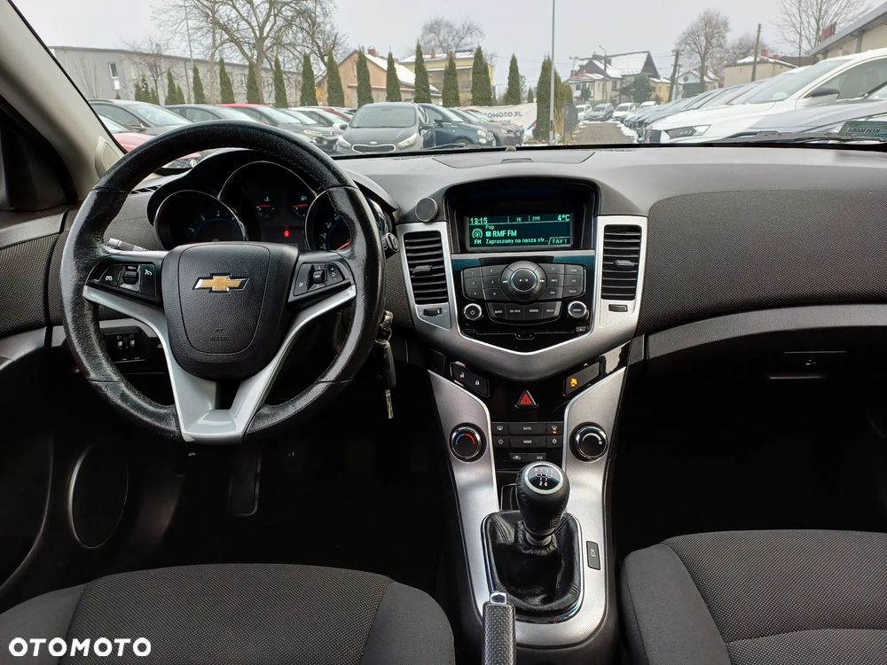 Chevrolet Cruze 1.8 LT+ - 20