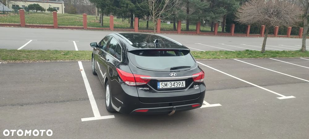 Hyundai i40 1.7 CRDi Comfort + - 4