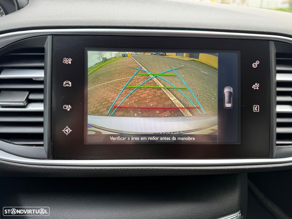 Peugeot 308 SW 1.6 BlueHDi Style - 21