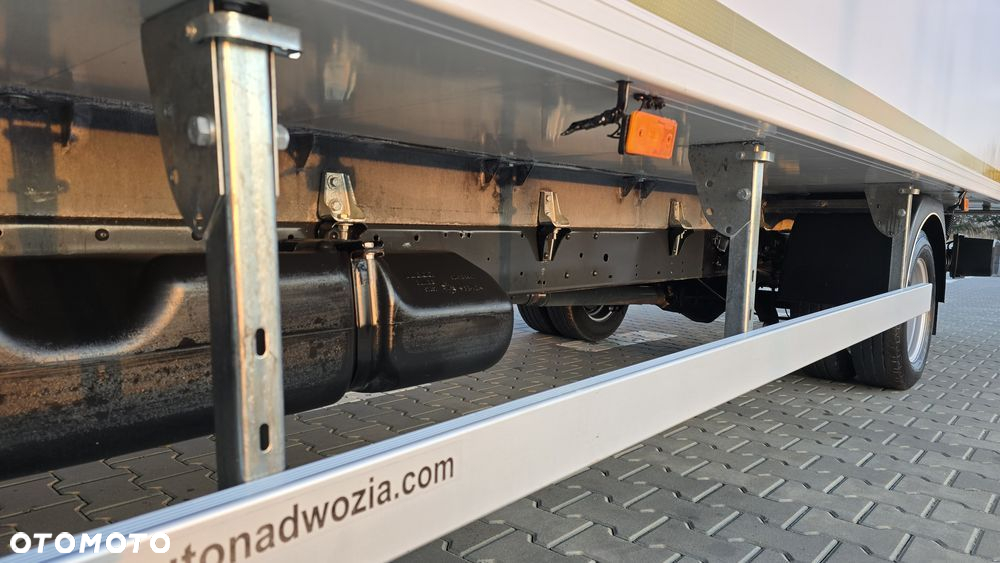 Iveco IVECO DAILY 3.0 180KM 50C18 ❗❗ ZABUDOWA IZOTERMA 12 EP / CARRIER XARIOS 500 / MROŹNIA -25 +25 GRZANIE / ZASILANIE ZEWNETRZNE /  NOWE OPONY / WINDA DHOLLANDIA 1000KG / NAVI + KAMERA COFANIA / RADAR / CHŁODNIA / SERWIS ASO / 50c15 50c18 35c18 72c18❗❗ JAK NOWY❗❗ - 14