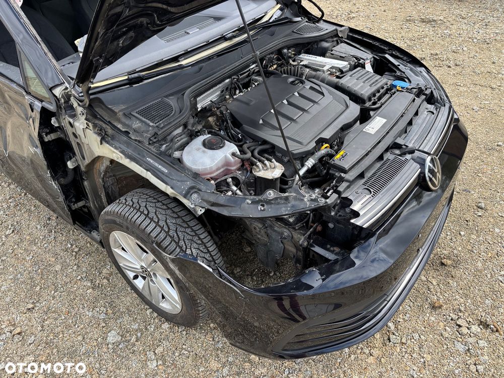 Volkswagen Golf - 11