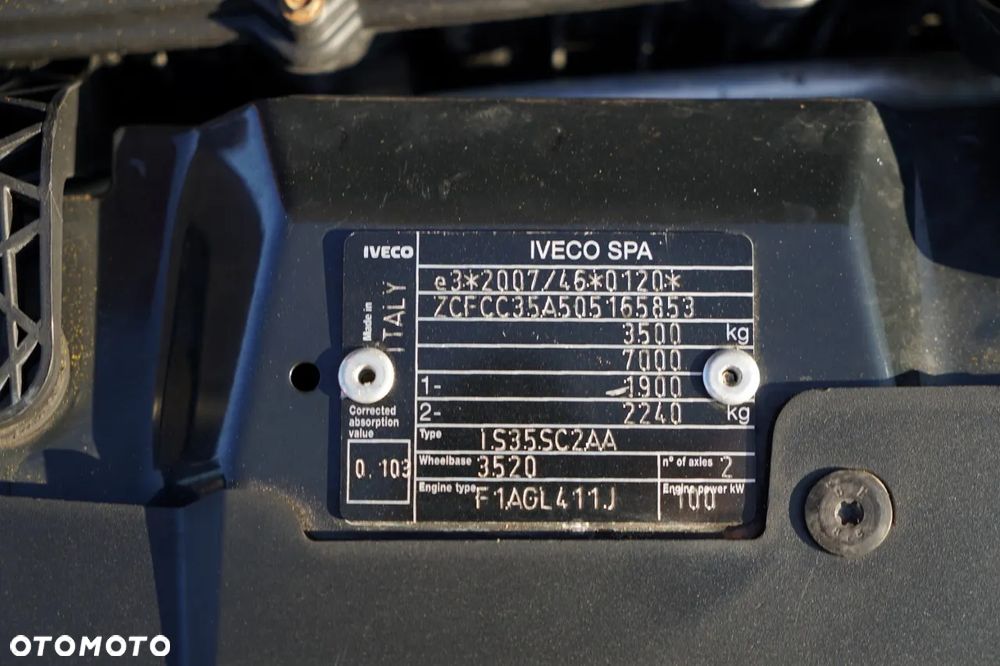 Iveco DAILY 35-140 / BRYGADÓWKA / 7 MIEJSC / BLASZAK / FURGON / SPROWADZONY - 36