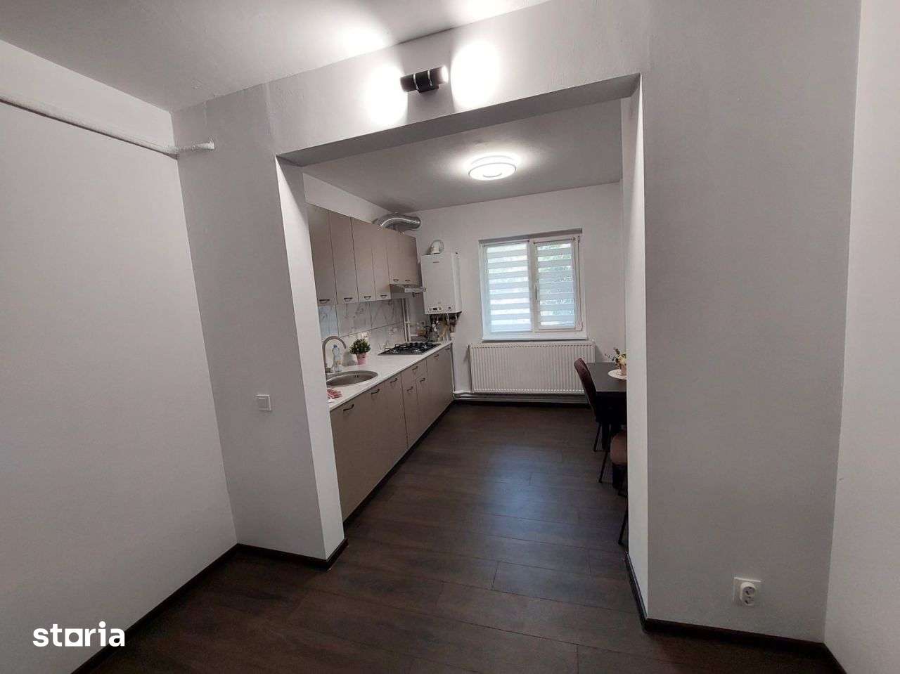 Apartament 2 camere • birouri • 54 mp • parter • Brazda — fotografia 3