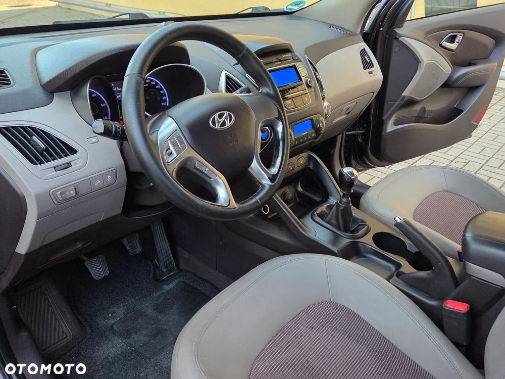 Hyundai ix35 1.7 CRDi 2WD Comfort - 29