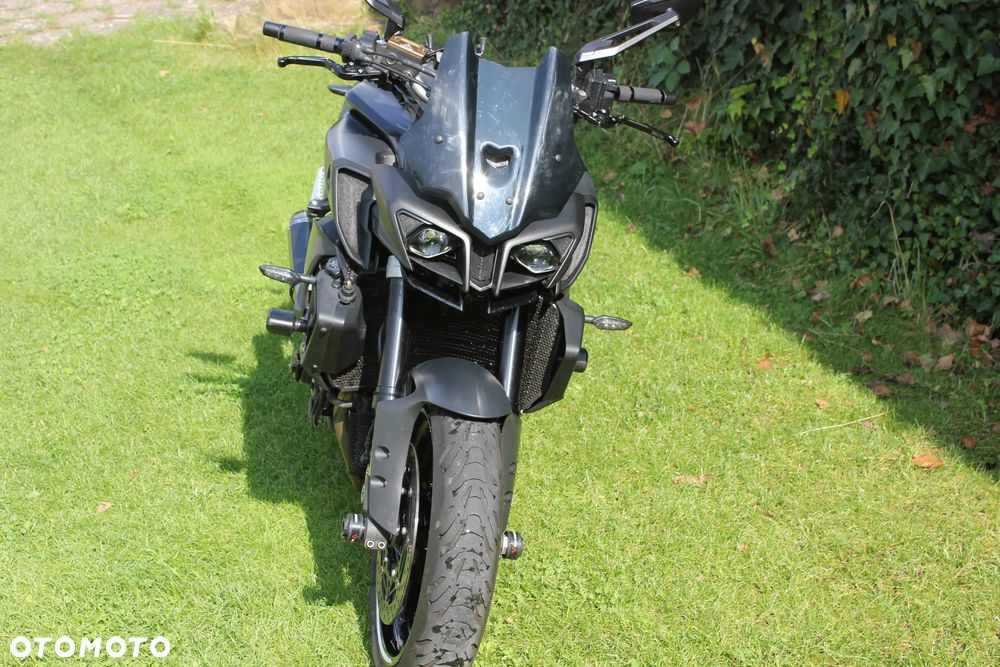 Yamaha MT - 17