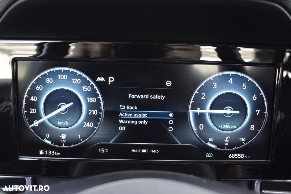 Hyundai Elantra 1.6 l 123 CP CVT Exclusive - 23