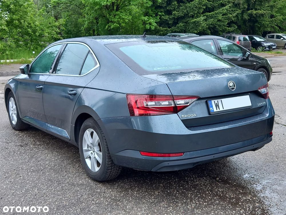Skoda Superb 1.8 TSI Ambition DSG - 2