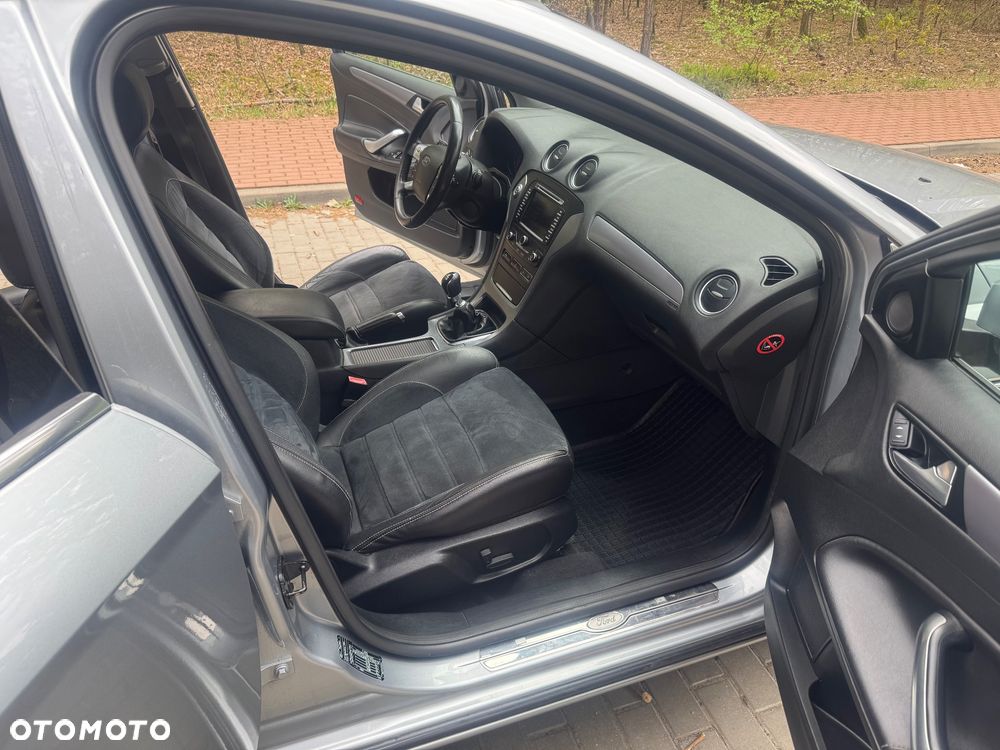 Ford Mondeo 2.2 TDCi Titanium X - 21