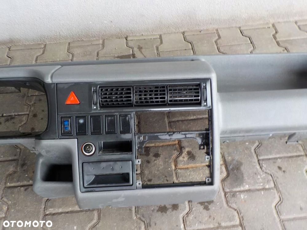 VW T4 99-03 R DESKA KOKPIT KONSOLA - 3