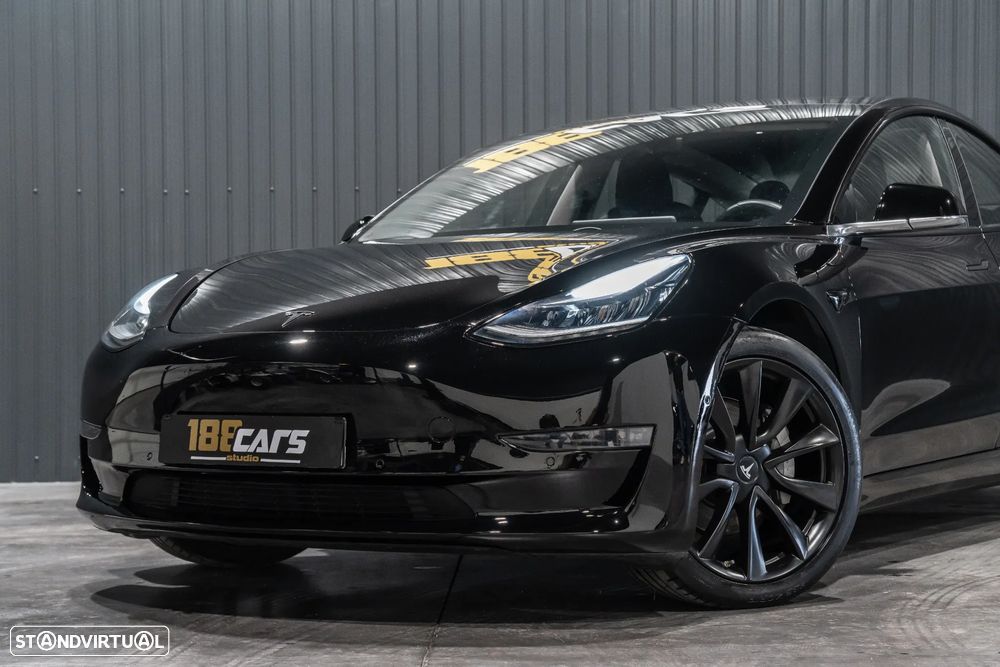 Tesla Model 3 Performance Dual Motor AWD - 32