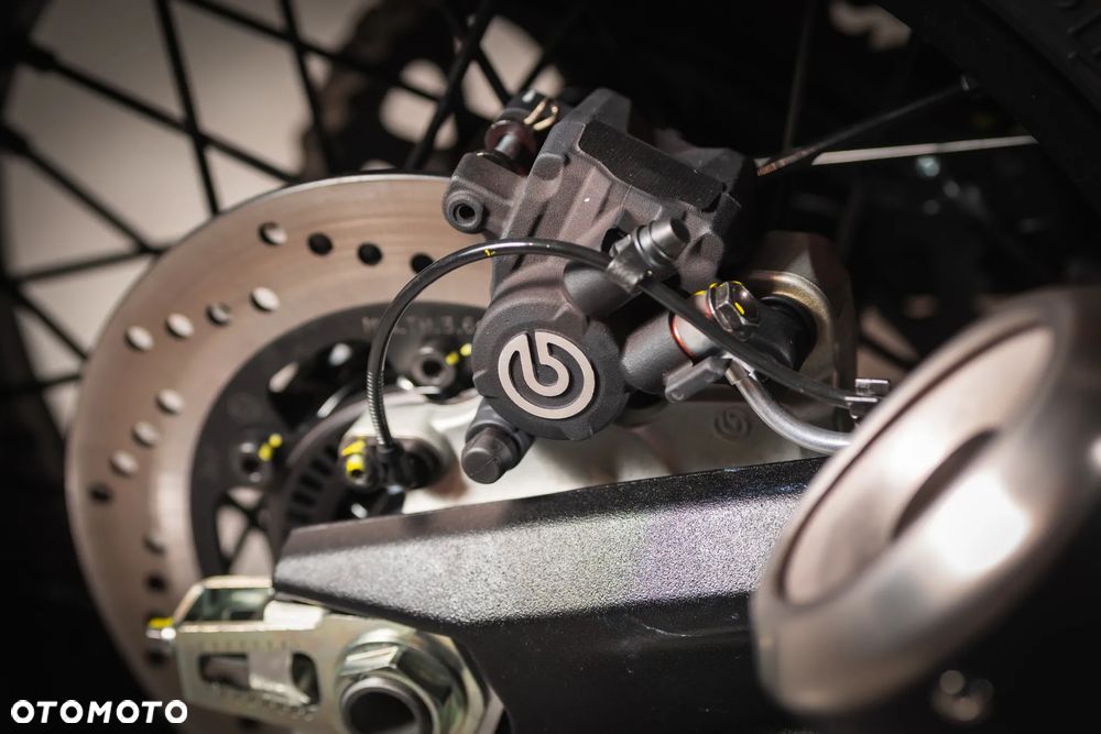 Ducati Scrambler - 13