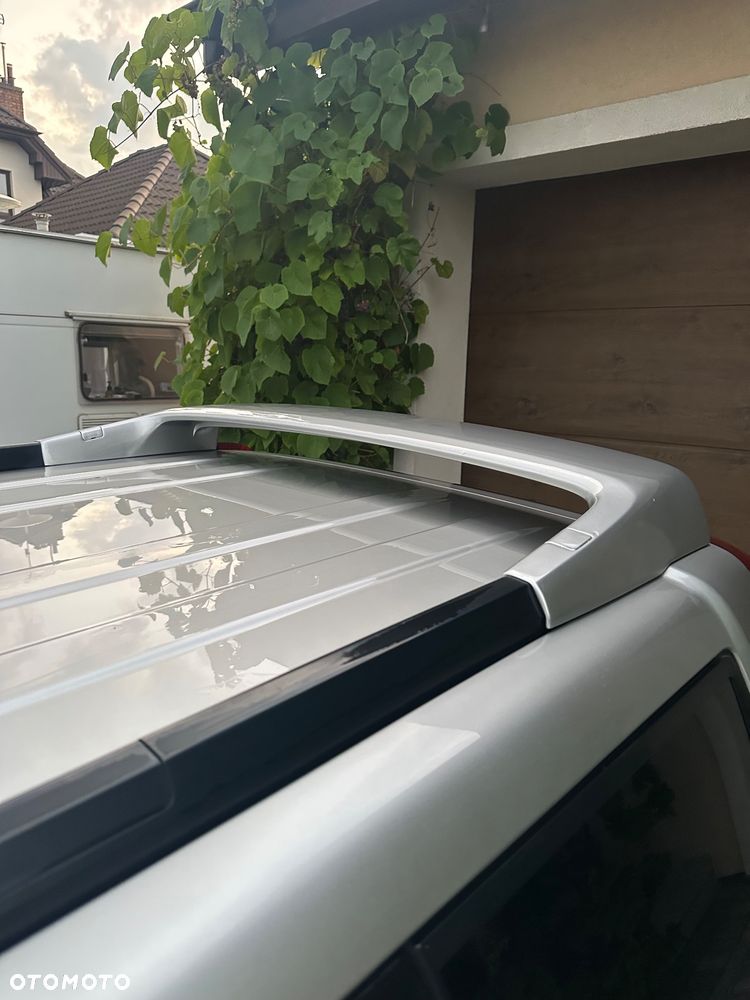 Nissan X-Trail 2.5 4x4 Edition Elegance - 8