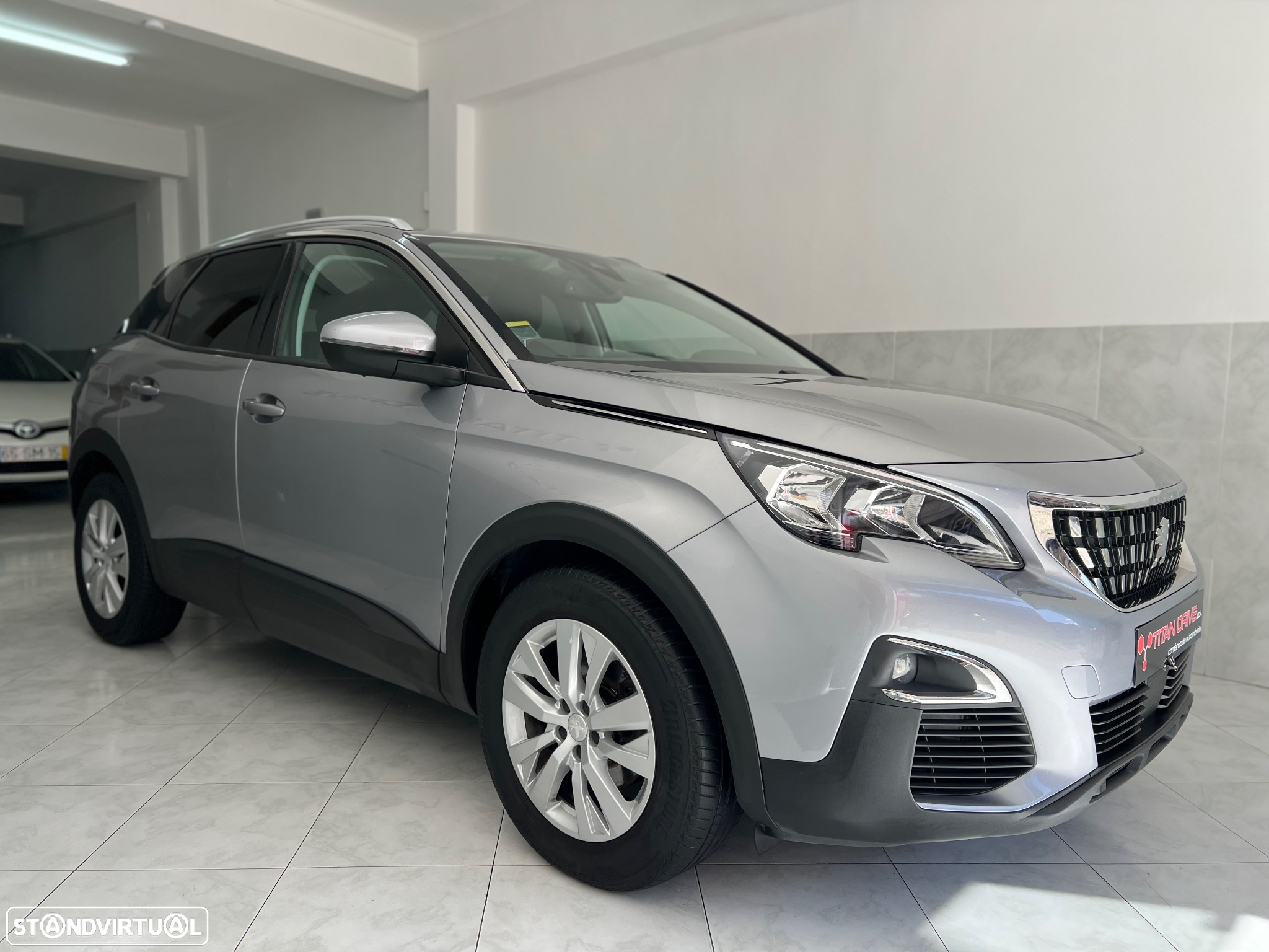 Peugeot 3008 1.5 BlueHDi Active - 6