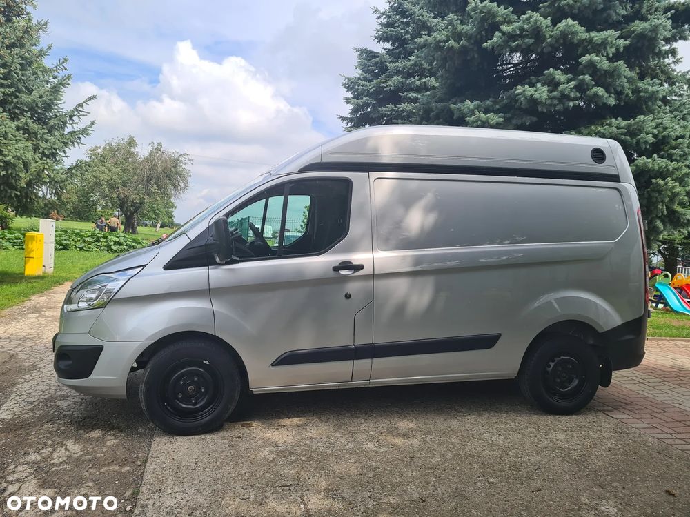 Ford TRANSIT CUSTOM - 8