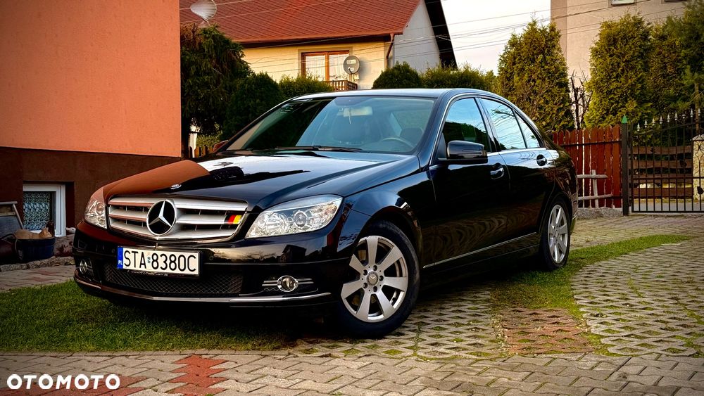 Mercedes-Benz Klasa C 200 T CGI BlueEFFICIENCY Avantgarde - 1