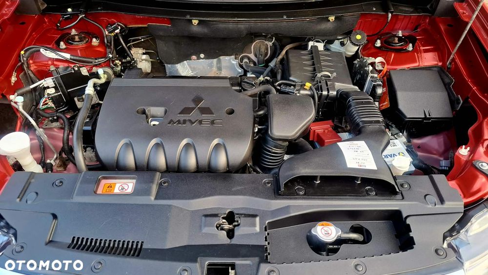 Mitsubishi Outlander 2.0 4WD CVT Top - 10