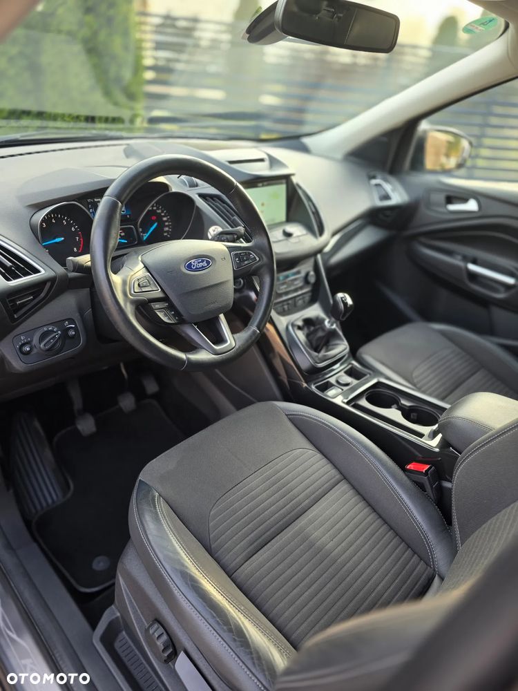 Ford Kuga 1.5 EcoBoost 2x4 Titanium - 7