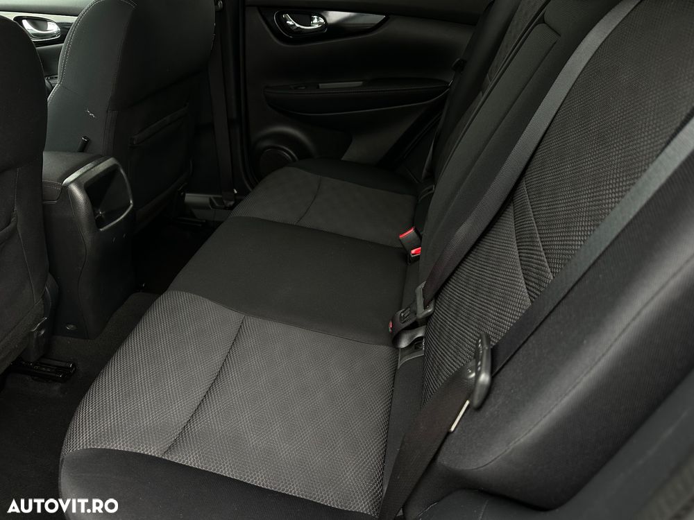 Nissan Qashqai - 10