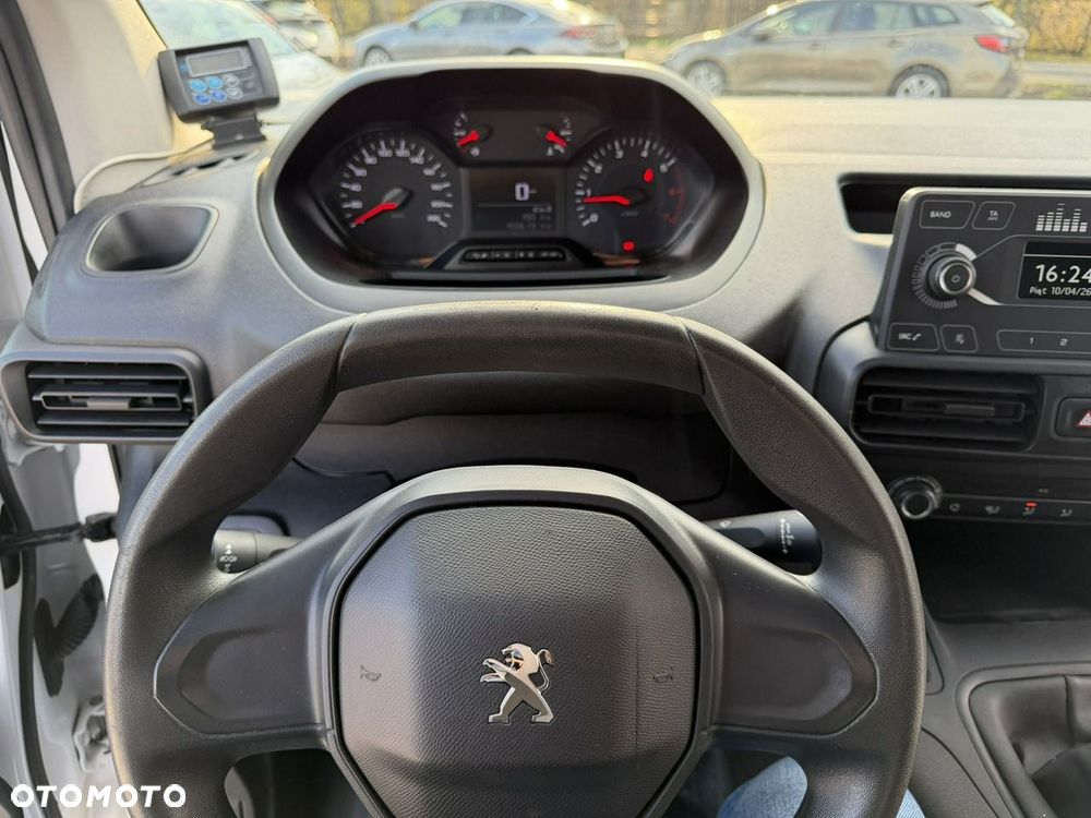 Peugeot Partner - 25