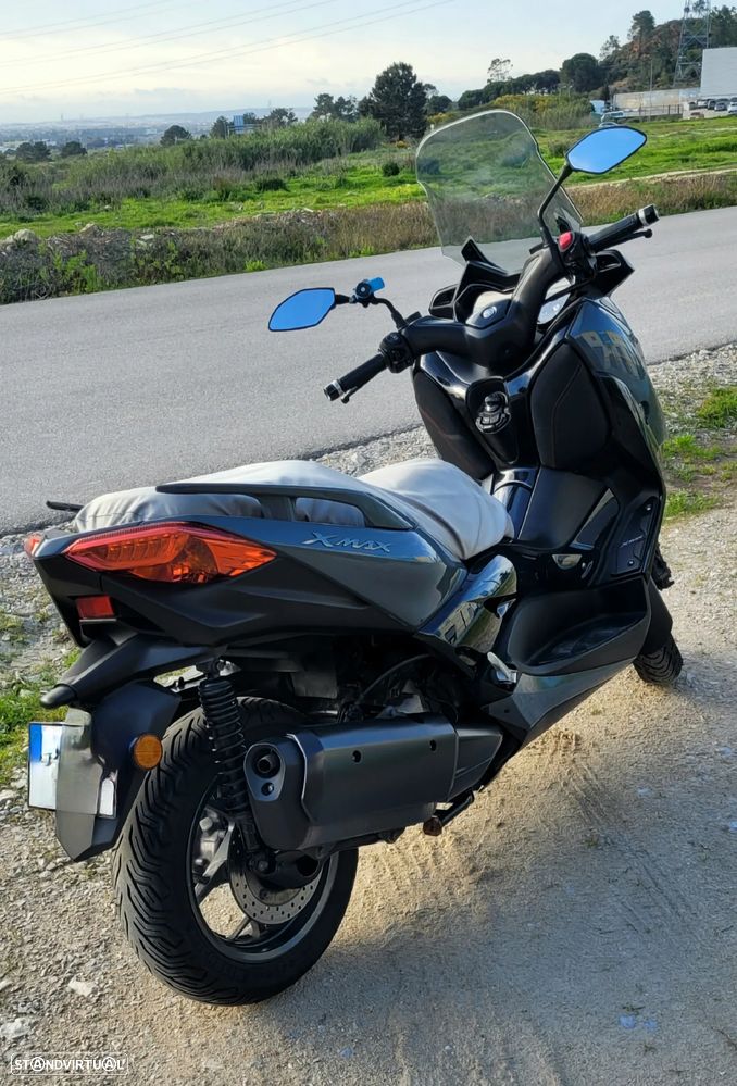 Yamaha X-Max - 11
