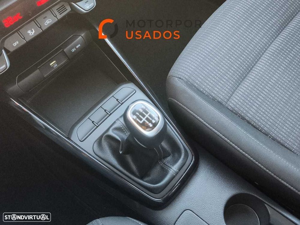 Kia Stonic 1.0 T-GDi Drive - 24