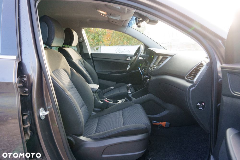 Hyundai Tucson blue 1.6 GDi 2WD Trend - 25