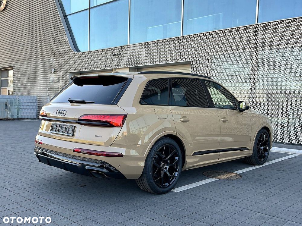 Audi Q7 - 13
