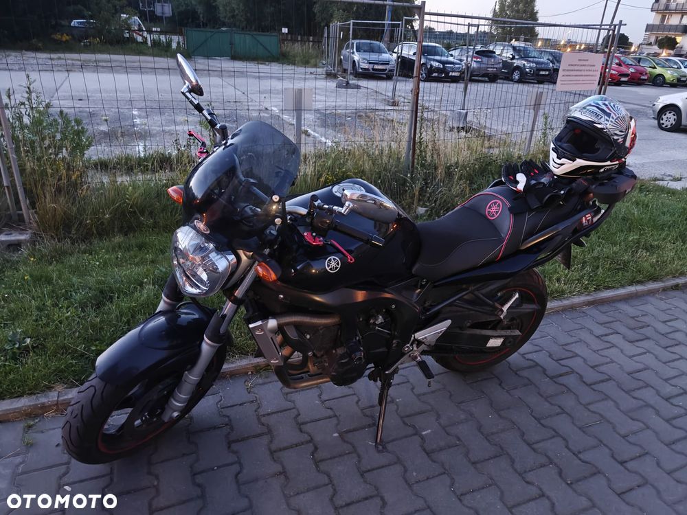 Yamaha FZ6 - 5