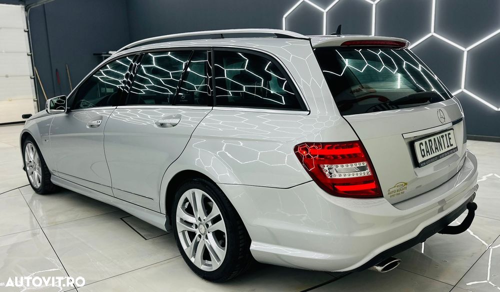 Mercedes-Benz C 200 CDI DPF Automatik BlueEFFICIENCY Special Edition - 4