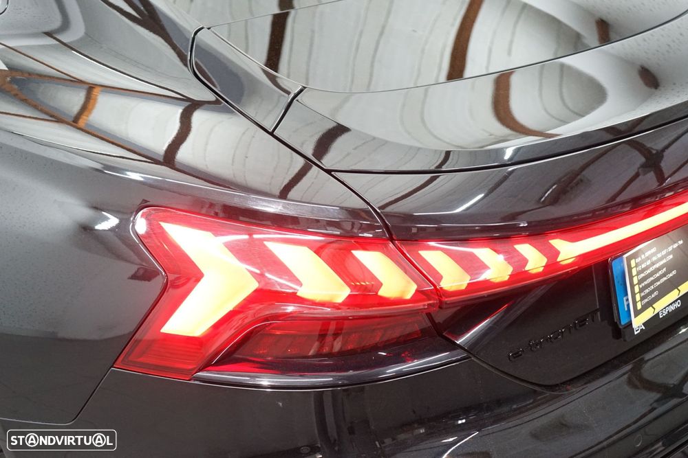 Audi e-tron GT quattro - 13