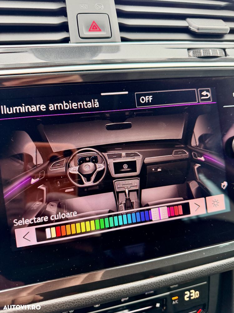 Volkswagen Tiguan - 19