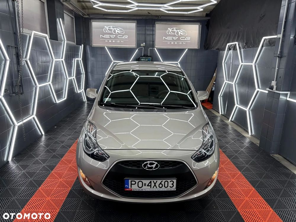 Hyundai ix20 1.4 Comfort - 12