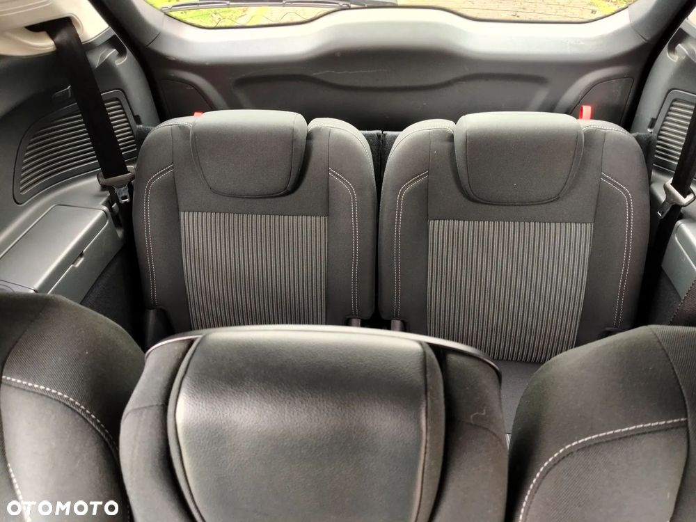 Ford Grand C-MAX 2.0 TDCi Edition - 20