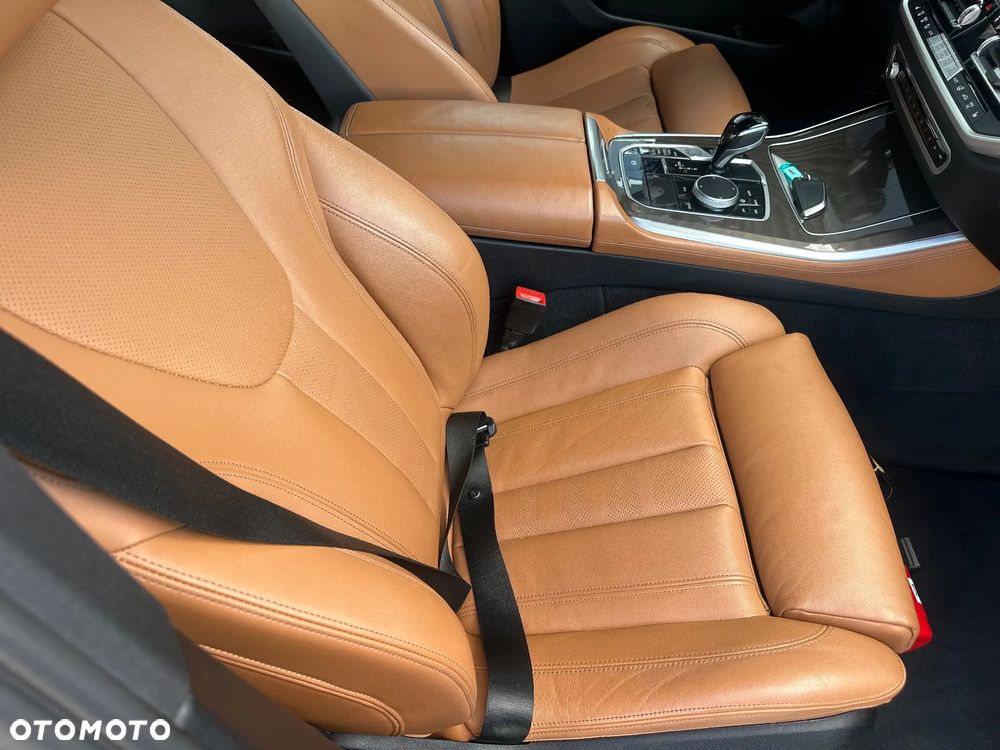 BMW X5 xDrive25d - 21
