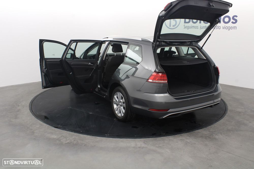 VW Golf Variant 1.6 TDi Highline - 13