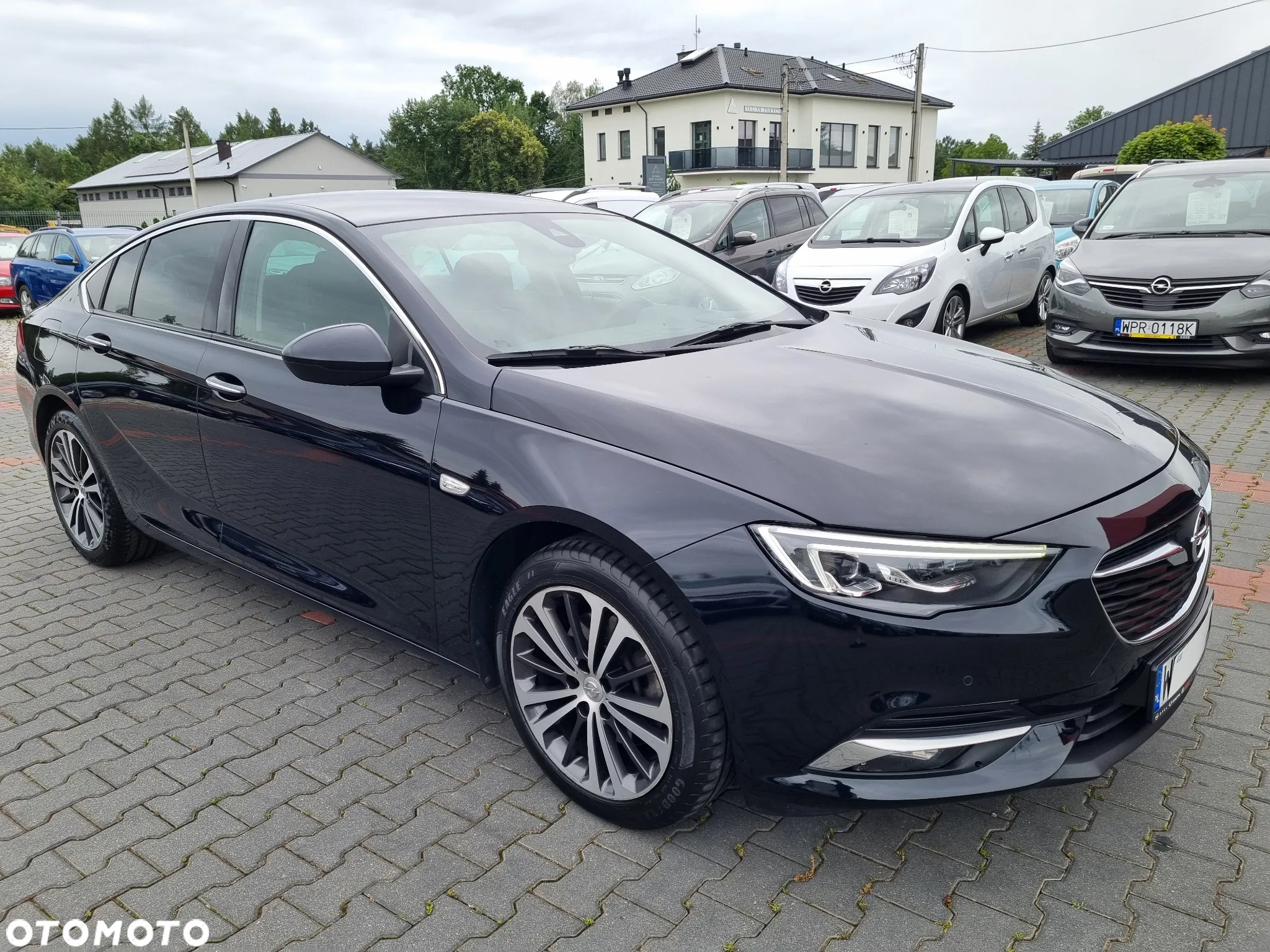 Opel Insignia 2.0 CDTI Exclusive S&S - 3