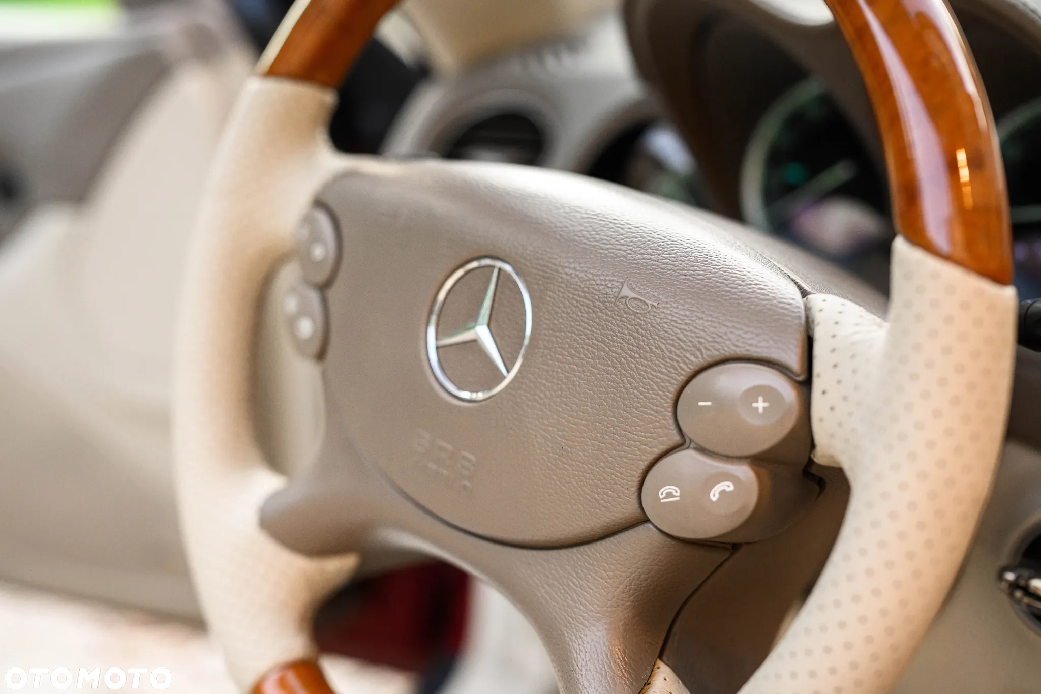 Mercedes-Benz SL 500 7G-TRONIC Night Edition - 21