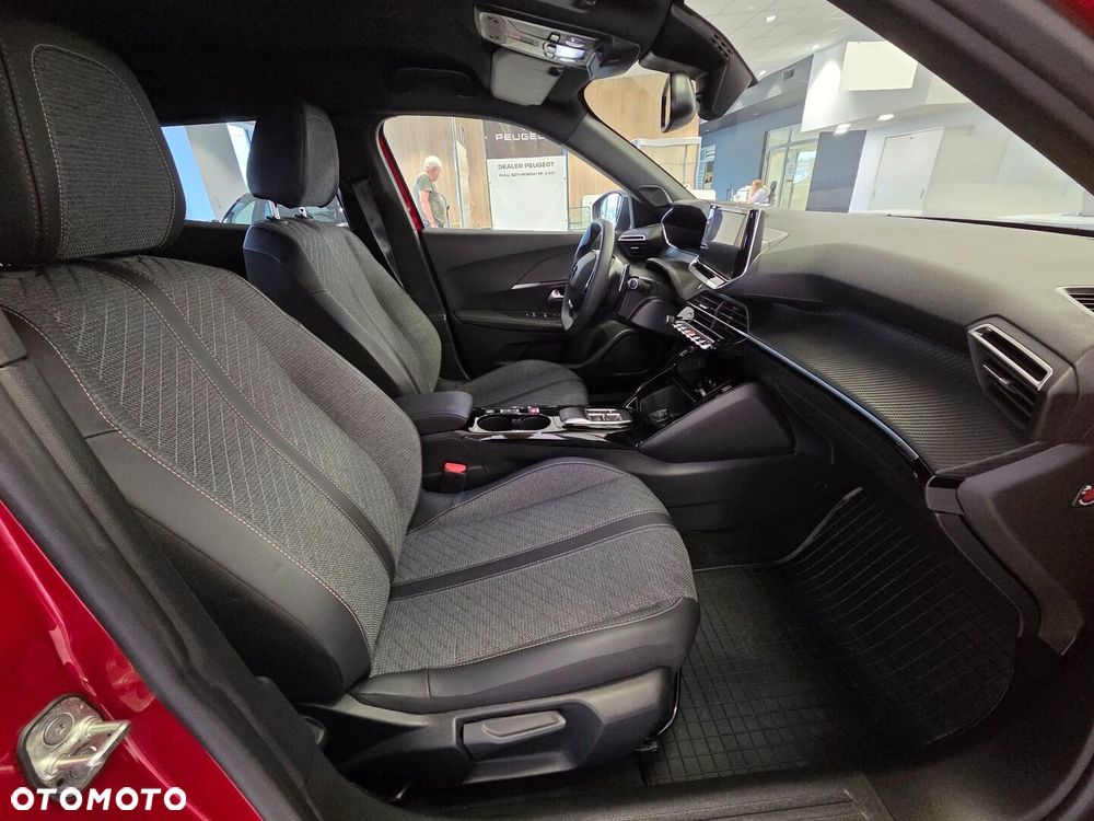 Peugeot 2008 - 6