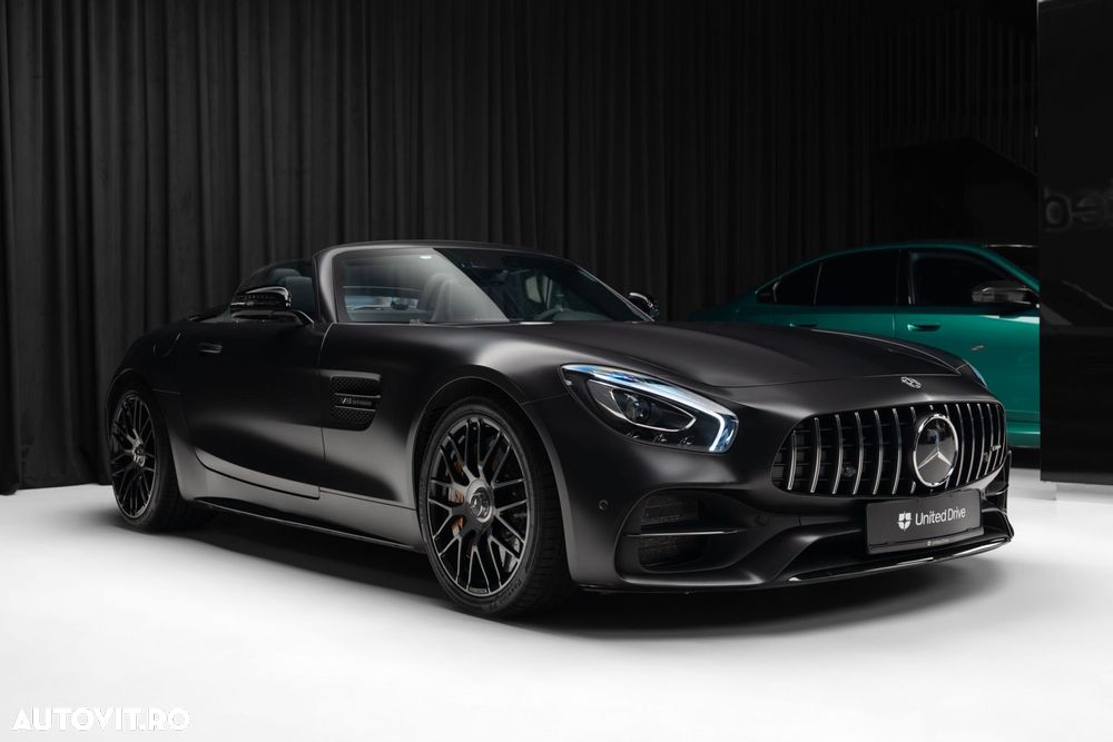 Mercedes-Benz AMG GT - 3