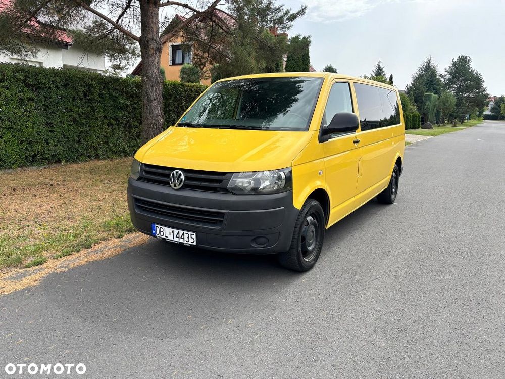 Volkswagen Transporter - 1