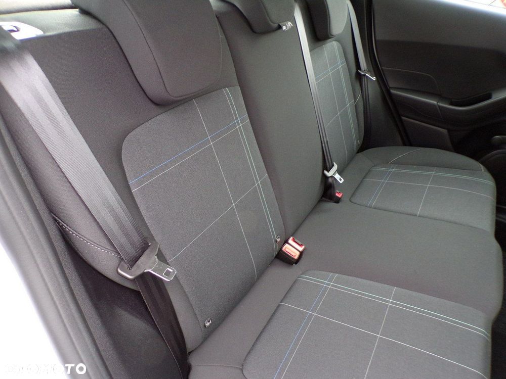 Ford Fiesta - 18