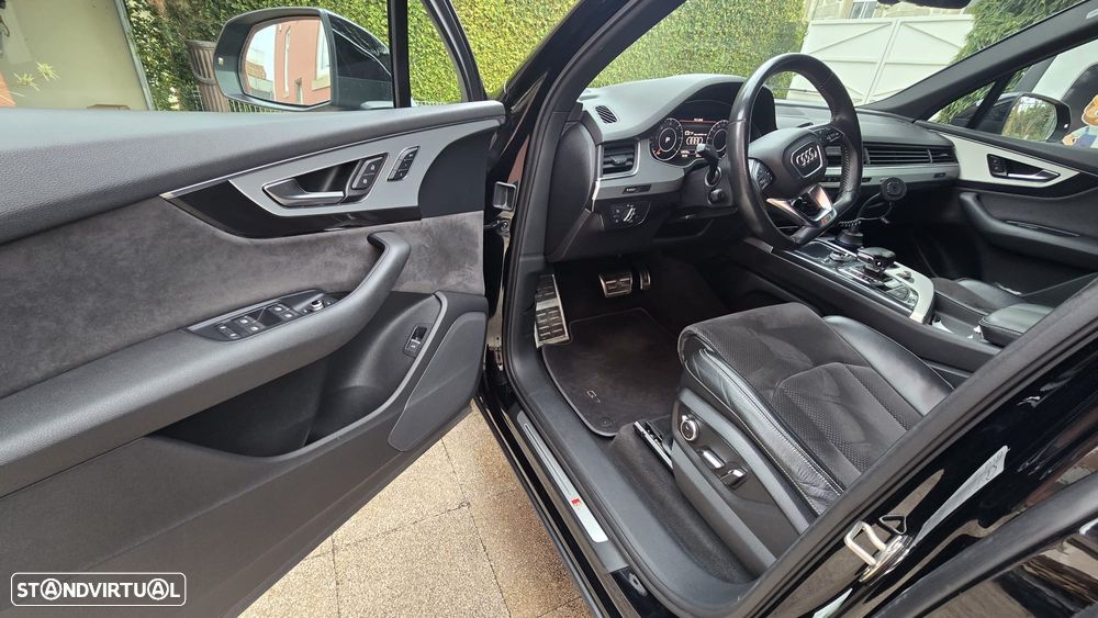Audi Q7 3.0 TDI quattro S-line Tiptronic 7L - 5